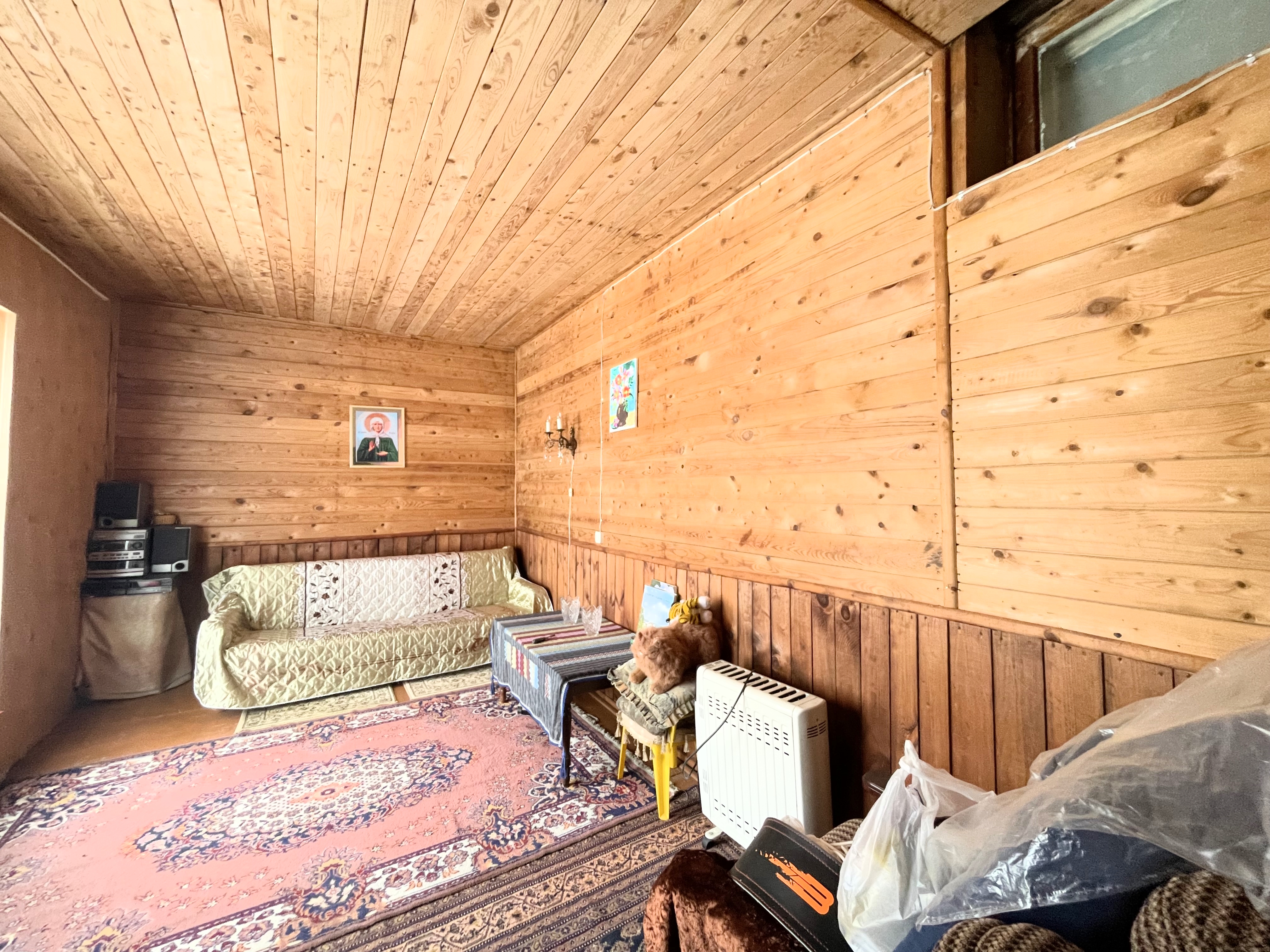 Дом 109 кв. м. на участке 13 сот.